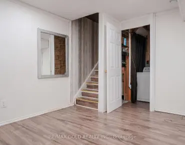 671 Deckhouse Crt Meadowvale Village, Mississauga 4 beds 4 baths 2 garage $1.275M