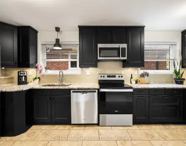 8 Crown Park Rd The Beaches, Toronto 4 beds 7 baths 2 garage $11.7M