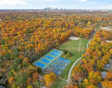 
492 Parkview Blvd Creditview, Mississauga 4 beds 3 baths 2 garage $988K
