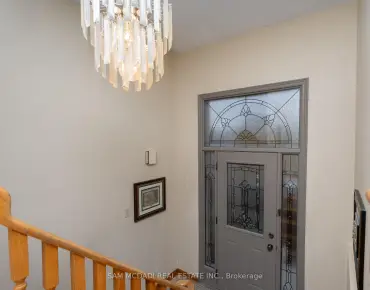 6786 Kazoo Crt Meadowvale Village, Mississauga 4 beds 4 baths 2 garage $1.75M