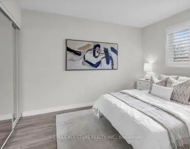 
588 Rossellini Dr Meadowvale Village, Mississauga 4 beds 4 baths 2 garage $1.05M