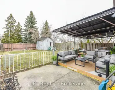 3202 Shadetree Dr Meadowvale, Mississauga 3 beds 4 baths 2 garage $1.05M