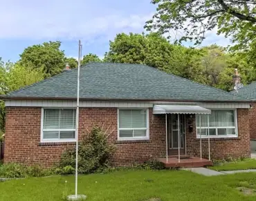 
136 Homewood Ave <a href='https://luckyalan.com/community.php?community=Toronto:Newtonbrook West'>Newtonbrook West, Toronto</a> 4 beds 5 baths 2 garage $2.95M