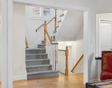 5846 Tenth Line W Churchill Meadows, Mississauga 3 beds 4 baths 2 garage $999.999K