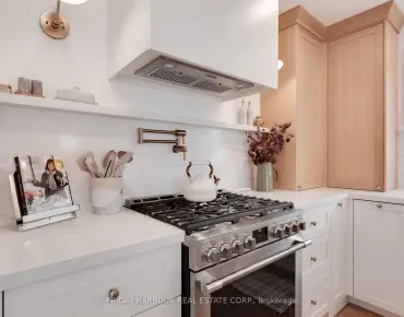 
283 Chisholm Ave Woodbine-Lumsden, Toronto 2 beds 2 baths  garage $579.88K