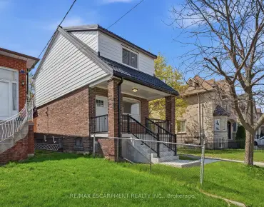 
270 Spring Garden Ave <a href='https://luckyalan.com/community.php?community=Toronto:Willowdale East'>Willowdale East, Toronto</a> 4 beds 5 baths 2 garage $2.68M