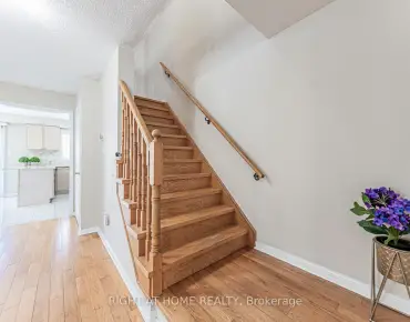 5887 Shelford Terr Churchill Meadows, Mississauga 3 beds 3 baths 2 garage $929K
