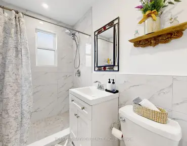 
593 Millwood Rd <a href='https://luckyalan.com/community.php?community=Toronto:Mount Pleasant East'>Mount Pleasant East, Toronto</a> 3 beds 1 baths 1 garage $1.189M