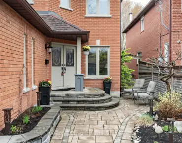 2055 Courtland Cres Lakeview, Mississauga 3 beds 3 baths 1 garage $1.599M