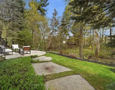 
Otterby  Applewood, Mississauga 4 beds 3 baths 1 garage $1.2M