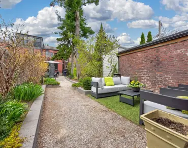 
256 Woodbine Ave The Beaches, Toronto 4 beds 3 baths 2 garage $1.55M