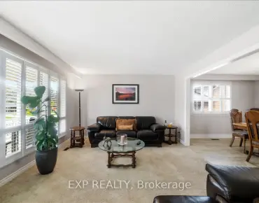 
812 Knotty Pine Grve Meadowvale Village, Mississauga 3 beds 3 baths 2 garage $1.28M