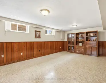 168 Highgate Ave <a href='https://luckyalan.com/community.php?community=Toronto:Willowdale East'>Willowdale East, Toronto</a> 4 beds 7 baths 3 garage $3.299M