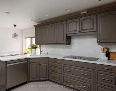 132 Marion St Roncesvalles, Toronto 6 beds 5 baths 4 garage $2.1M