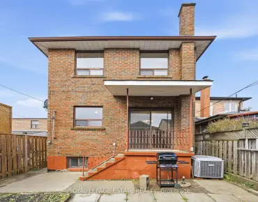 
41 Larabee Cres <a href='https://luckyalan.com/community.php?community=Toronto:Parkwoods-Donalda'>Parkwoods-Donalda, Toronto</a> 3 beds 3 baths 2 garage $1.889M