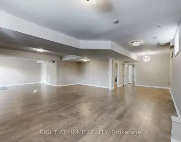 3427 Martins Pine Cres Erin Mills, Mississauga 3 beds 2 baths  garage $799K