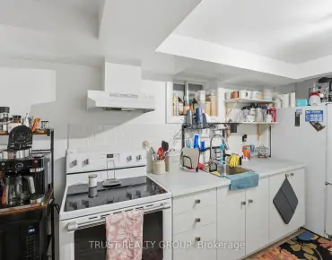 85 Clansman Blvd <a href='https://luckyalan.com/community.php?community=Toronto:Hillcrest Village'>Hillcrest Village, Toronto</a> 3 beds 2 baths 1 garage $1.398M