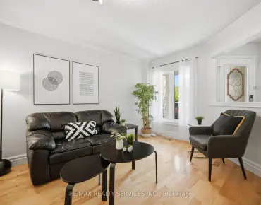 3477 Capricorn Cres Malton, Mississauga 3 beds 2 baths 2 garage $799.999K