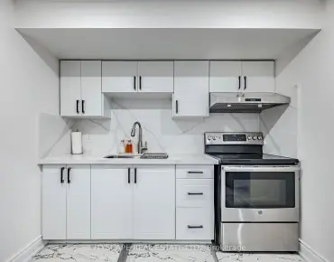 6681 Jazzy Mews Meadowvale Village, Mississauga 4 beds 4 baths 1 garage $1.07M