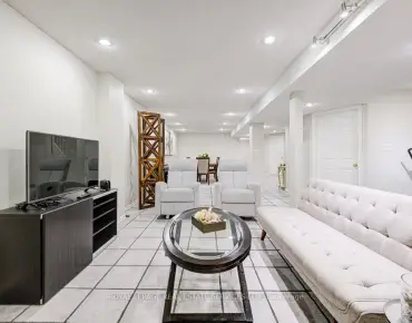 3477 Capricorn Cres Malton, Mississauga 3 beds 2 baths 2 garage $799.999K