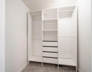 6113 Maple Gate Circ Lisgar, Mississauga 3 beds 3 baths 2 garage $999.9K
