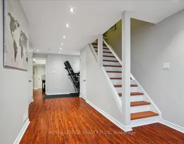 
5154 Sunray Dr Hurontario, Mississauga 4 beds 3 baths 2 garage $1.35M