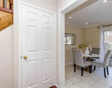 3596 Nutcracker Dr Lisgar, Mississauga 4 beds 4 baths 2 garage $1.449M