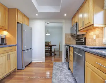 2488 Frankfield Rd Sheridan, Mississauga 4 beds 3 baths 1 garage $1.14M