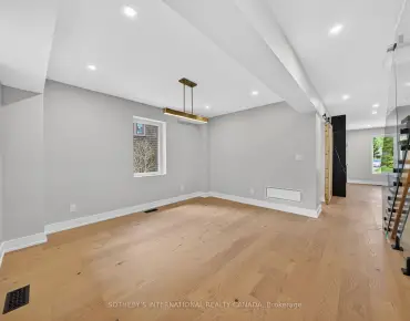 68 Lanyard Rd Humbermede, Toronto 4 beds 2 baths 2 garage $689K