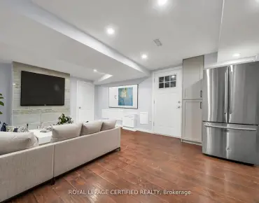 1220 Windbrook Grve East Credit, Mississauga 3 beds 4 baths 1 garage $999K