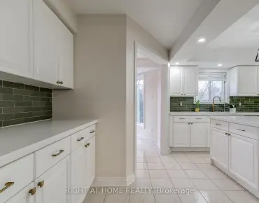 
560 Chagall Crt Hurontario, Mississauga 4 beds 4 baths 2 garage $1.55M
