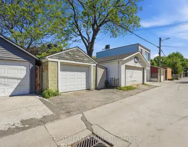 38 Foursome Cres <a href='https://luckyalan.com/community_CN.php?community=Toronto:St. Andrew-Windfields'>St. Andrew-Windfields, Toronto</a> 5 beds 5 baths 2 garage $2.499M