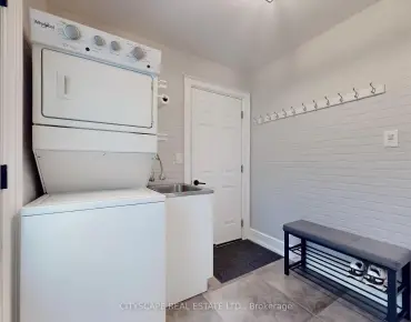 199 North Service Rd Cooksville, Mississauga 5 beds 3 baths 2 garage $1.7M