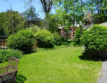 3 Silverwood Ave <a href='https://luckyalan.com/community_CN.php?community=Toronto:Forest Hill South'>Forest Hill South, Toronto</a> 4 beds 4 baths 2 garage $3.599M