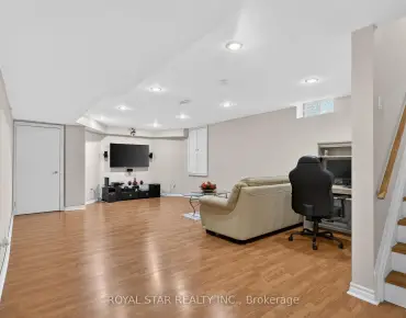 
Redpath  Lisgar, Mississauga 3 beds 3 baths 1 garage $808.888K
