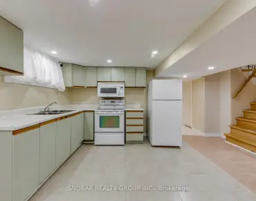 2621A Keele St Maple Leaf, Toronto 3 beds 4 baths 1 garage $988.8K