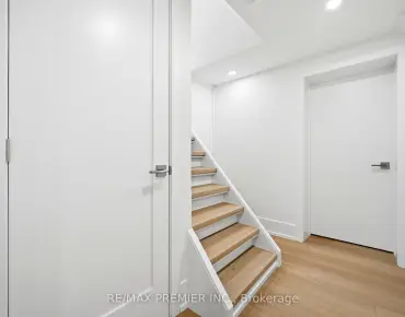 5539 Lawrence Ave E Centennial Scarborough, Toronto 3 beds 3 baths 1 garage $699K