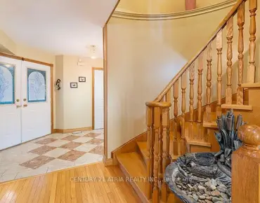 
Clarkson  Lorne Park, Mississauga 4 beds 3 baths 2 garage $1.65M