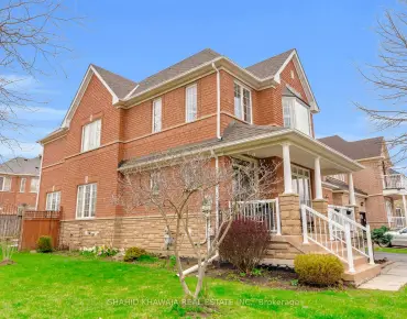 
1346 Whiteoaks Ave Lorne Park, Mississauga 3 beds 4 baths 2 garage $2.149M