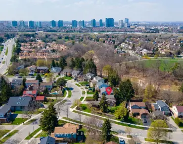 4107 Rolling Valley Dr Erin Mills, Mississauga 3 beds 4 baths 2 garage $1.3M