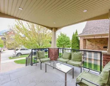 
571 Silver Creek Blvd Mississauga Valleys, Mississauga 3 beds 2 baths 2 garage $1.15M