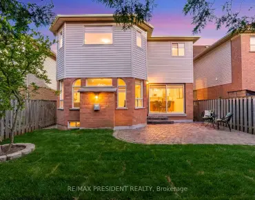
2362 Bankside Dr Central Erin Mills, Mississauga 4 beds 5 baths 2 garage $1.49M
