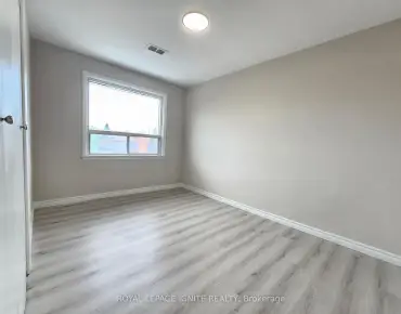 
26 Faye Dr <a href='https://luckyalan.com/community.php?community=Toronto:Pleasant View'>Pleasant View, Toronto</a> 3 beds 2 baths 1 garage $1.19M