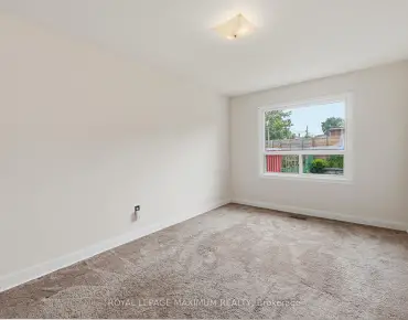 261 Mckee Ave <a href='https://luckyalan.com/community.php?community=Toronto:Willowdale East'>Willowdale East, Toronto</a> 4 beds 7 baths 2 garage $2.48M