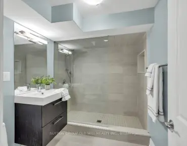 11 Kinnie Crt Black Creek, Toronto 3 beds 2 baths 2 garage $1.1M