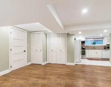 680 Bookham Cres NW Rathwood, Mississauga 4 beds 6 baths 2 garage $1.59M