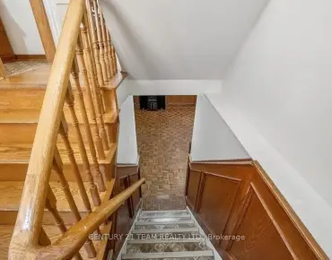 722 Nautalex Crt Clarkson, Mississauga 4 beds 4 baths 2 garage $3.29M