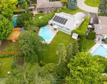 3999 Bishopstoke Ln Rathwood, Mississauga 3 beds 3 baths 1 garage $1.149M