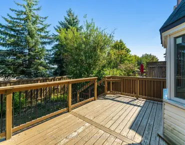 
1346 Whiteoaks Ave Lorne Park, Mississauga 3 beds 4 baths 2 garage $2.149M