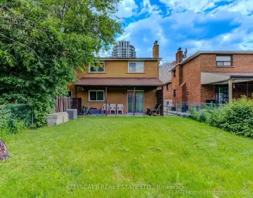
1346 Whiteoaks Ave Lorne Park, Mississauga 3 beds 4 baths 2 garage $2.149M